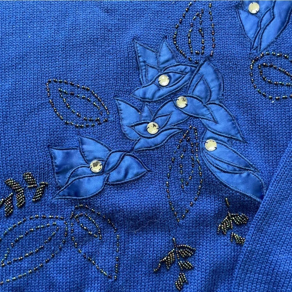 Vintage 80s Paris Sport Club Blue Acrylic Beaded Sweater  Women’s Medium - Picture 2 of 6